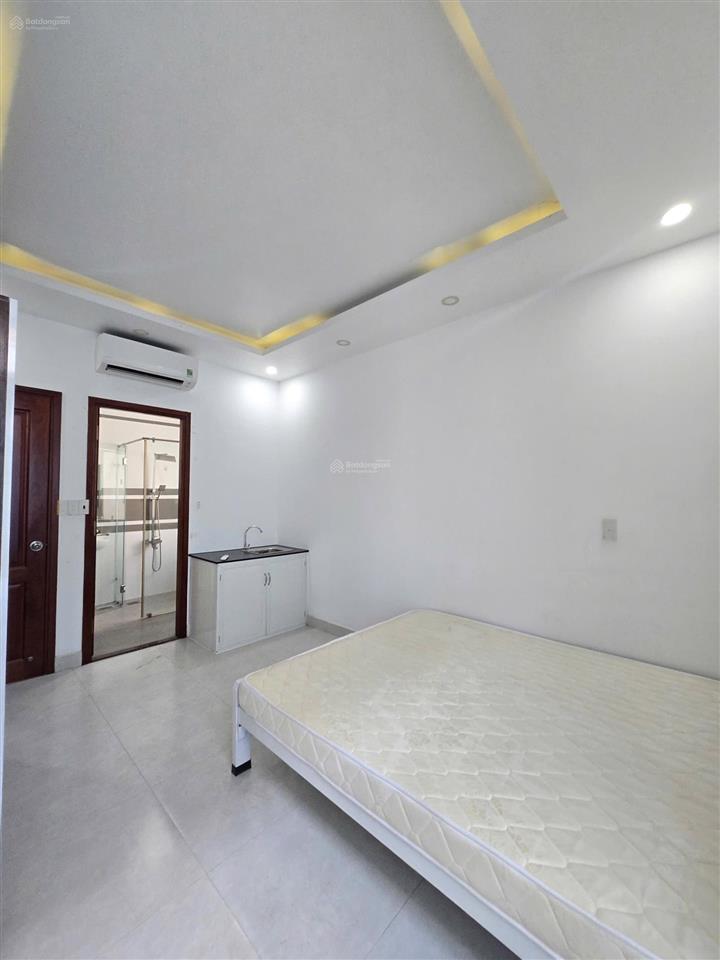 Cho thuê căn hộ dịch vụ 2pn ngay đường liên phường q9