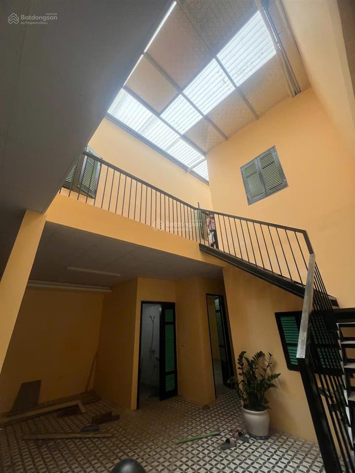 Bán nhà mặt phố cổng đục hoàn kiếm 160 m2 4 tầng mặt tiền quyền lực 8m giá 110 tỷ