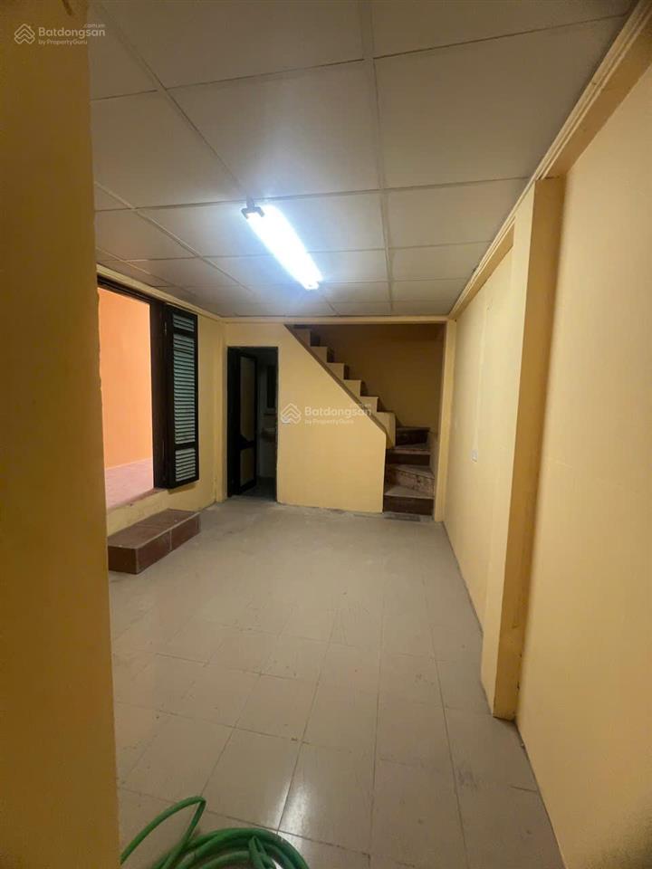 Bán nhà mặt phố cổng đục hoàn kiếm 160 m2 4 tầng mặt tiền quyền lực 8m giá 110 tỷ