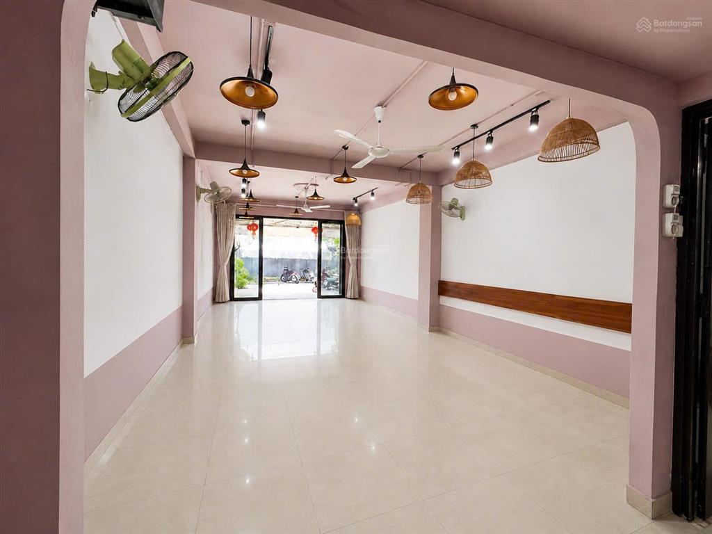 Cho thuê mb riêng biệt 55m2 gần siêu thị lotter, hải châu  phù hợp spa, vp cty