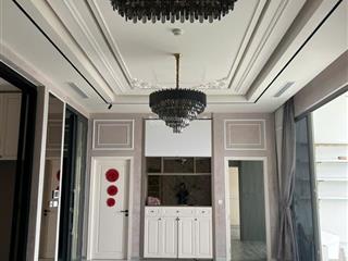 Em hà bán penthouse riverpanorama 14.8 tỷ. view sông và landmark81. gọi hà 0933 252 *** xem nhà 24/7.