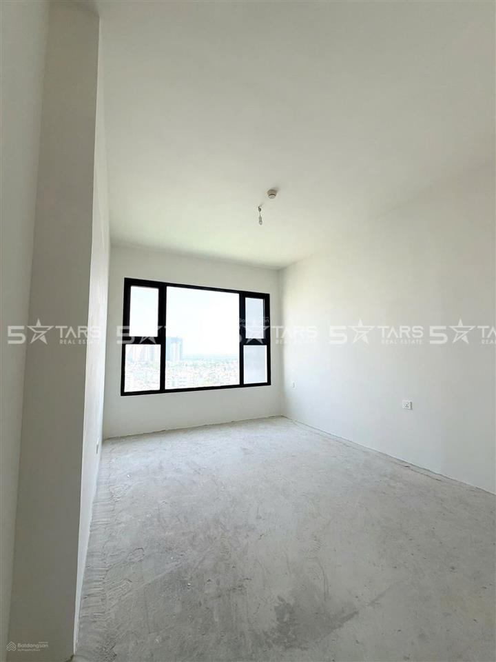 Bán căn 1pn infi 58m2. giá 5.5 tỷ. tầng trung view thoáng. gọi em hà trước 30p xem nhà. 0933 252 ***