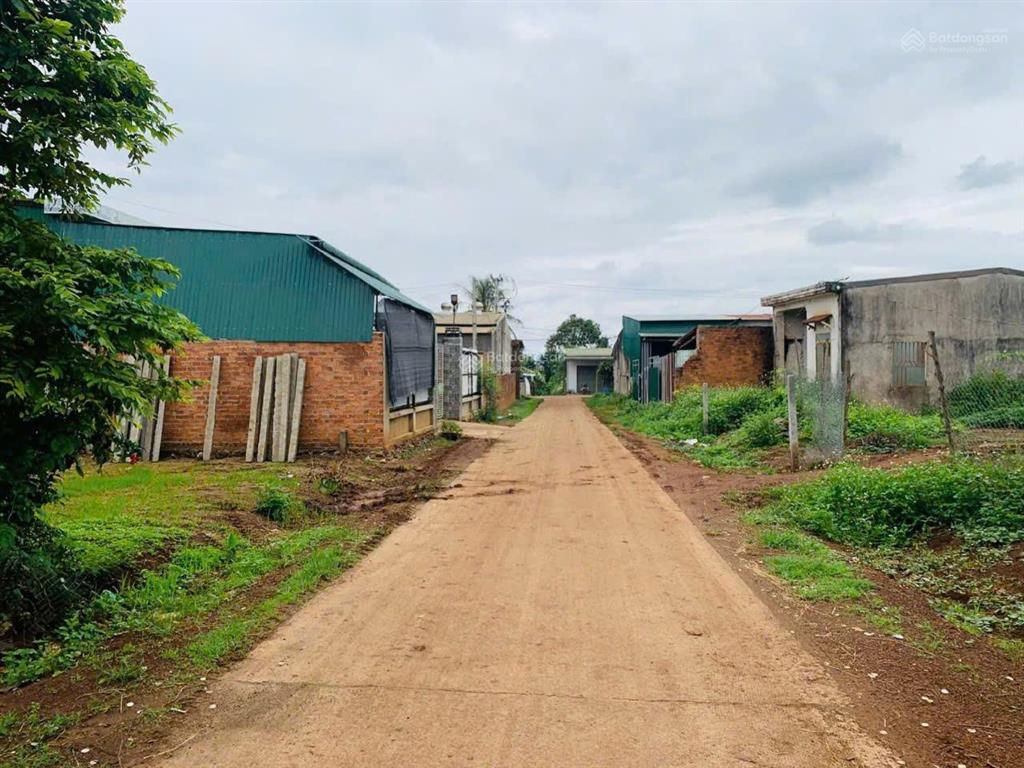 300 m2 ngay trung tâm phường đồng phú giá chỉ 340tr