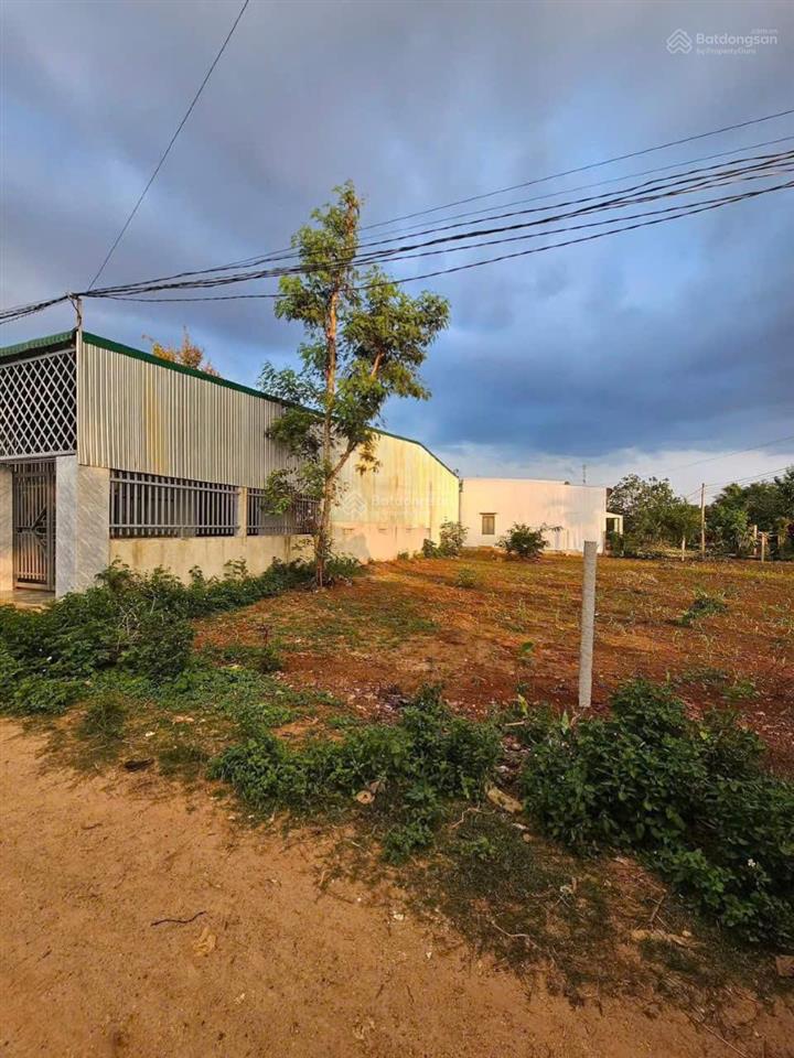 300 m2 ngay trung tâm phường đồng phú giá chỉ 340tr