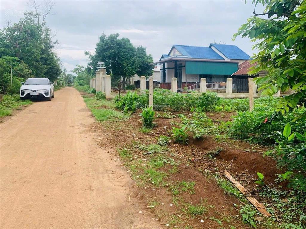 300 m2 ngay trung tâm phường đồng phú giá chỉ 340tr