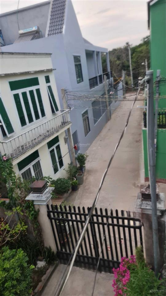 Bán nhà sc vi bằng, dtsd 55m2, trệt lửng 2 pn, 625tr tân khánh, tân uyên, bd cũ, xe 7c vô, an ninh