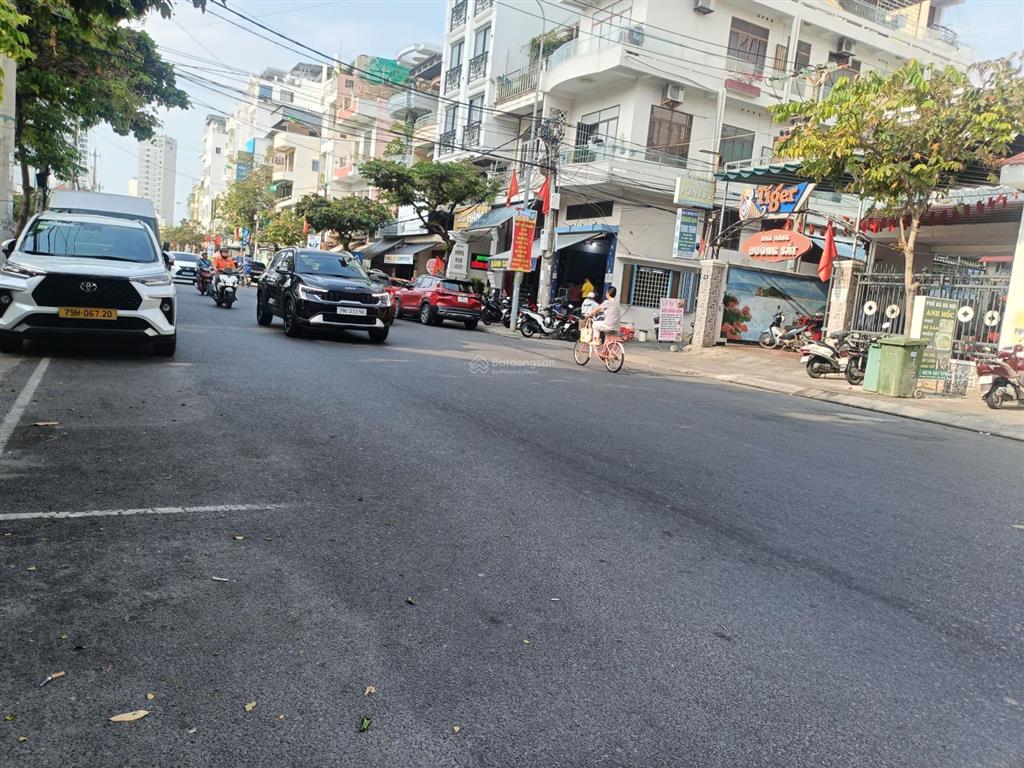 Mặt bằng đinh tiên hoàng gần biển , gần sát trường lý tự trọng ngang trên 5m