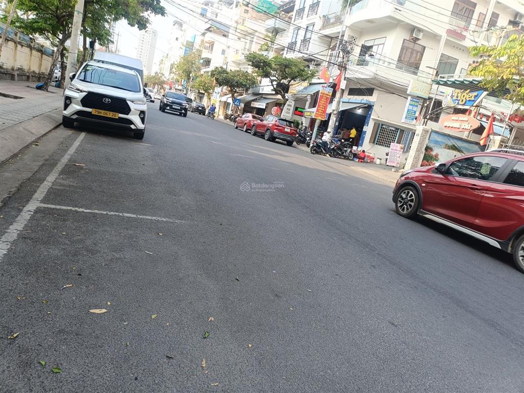 Mặt bằng đinh tiên hoàng gần biển , gần sát trường lý tự trọng ngang trên 5m