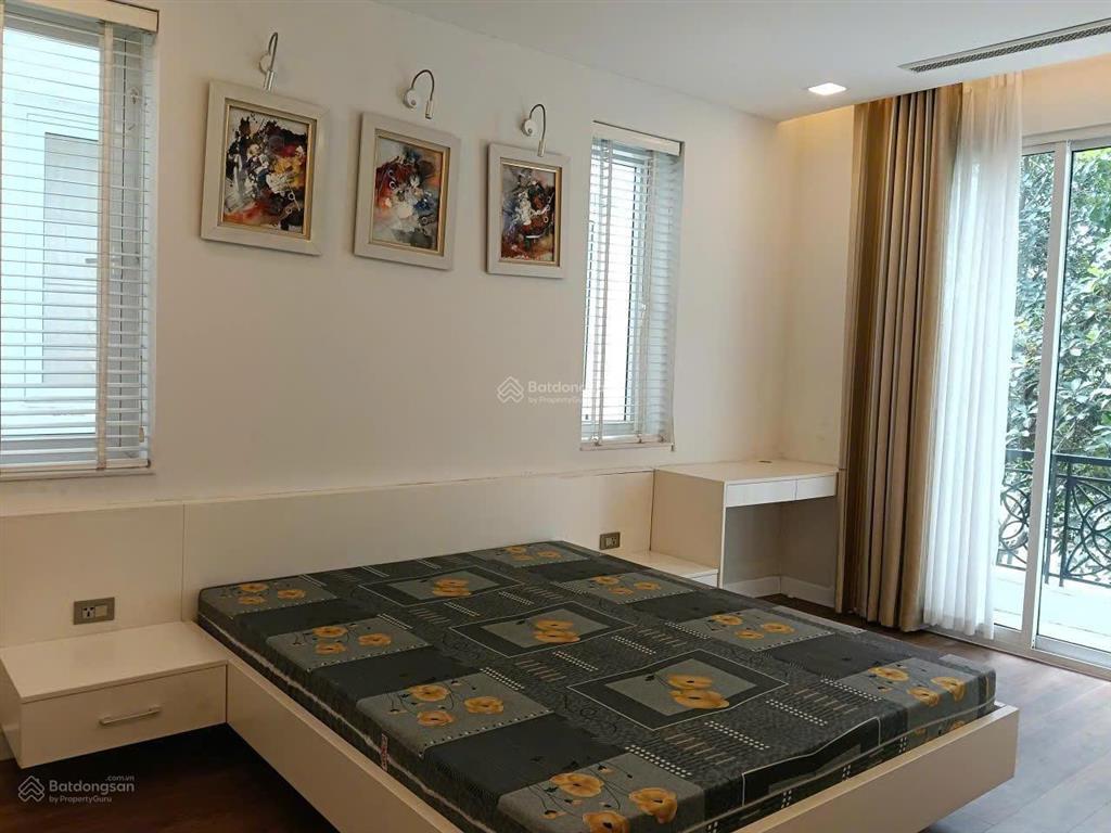 Chính chủ cho thuê 170m2 biệt thự hoa phượng view sông, 45tr