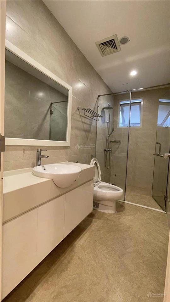 Chính chủ cho thuê 170m2 biệt thự hoa phượng view sông, 45tr