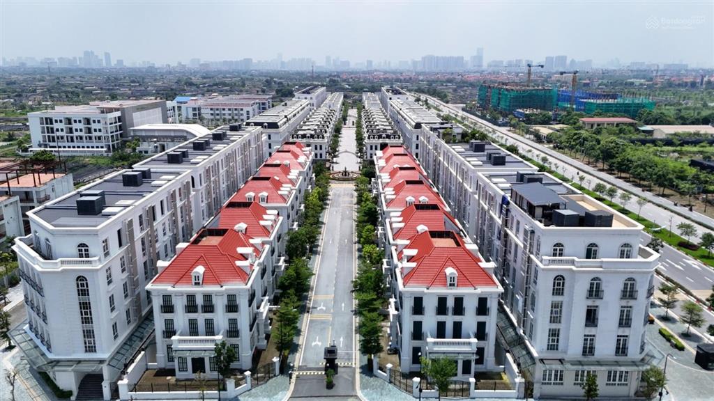 Cần bán biệt thự avenue garden phân khu đông dương 342m2, nhận nhà ngay