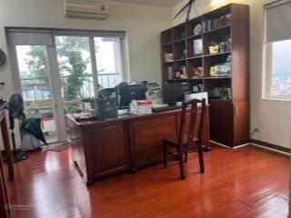 Cần bán gấp căn chung cư oct3 resco cổ nhuế giá rẻ bằng nửa so với chung cư mới