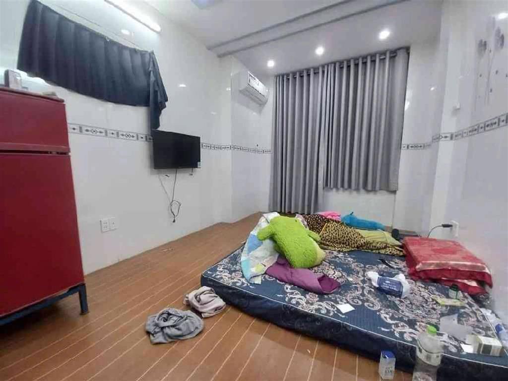 Quận 7, Hiếm Có, Mặt Tiền Trần Xuân Soạn, 6 Tầng, 4m5x30m. View Sông. Chỉ 17 tỷ. Bán Gấp