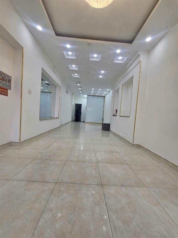 Nhà Mặt Tiền Đường Trần Quang Khải. Phường Tân Định. Quận1. 6 Tầng. 4x22m. Giá 34 Tỷ. Bán