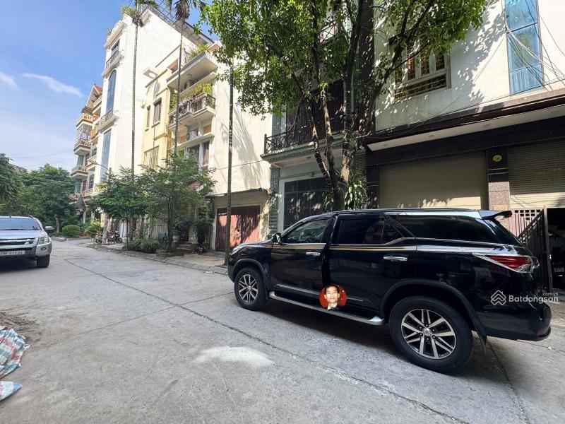 Ngộp bán gấp, cắt sâu 20tỷ, 68m2 nhà riêng pháo đài láng, 4 tầng, ôtô tránh, kinh doanh sầm uất 247