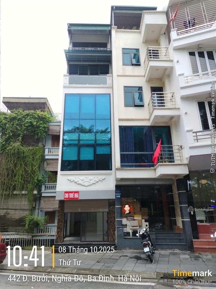 Cho thuê tòa nhà sáu tầng mặt phố bưởi ba đình 3 mặt thoáng vỉa hè rộng kinh doanh sầm uất đêm ngày