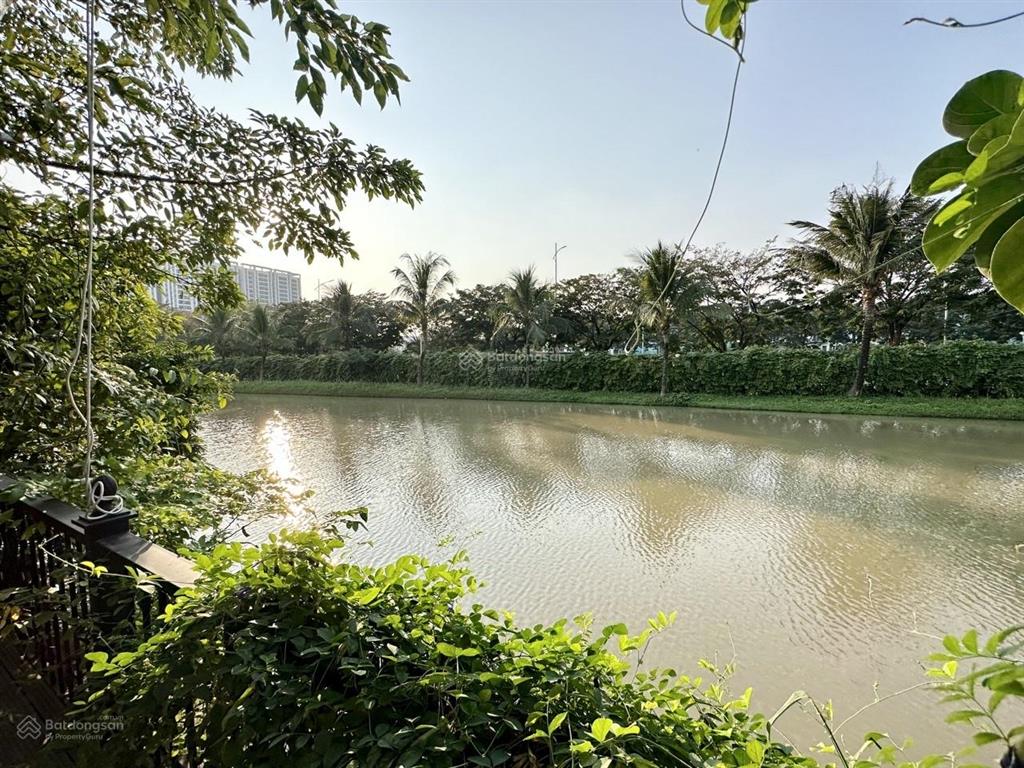 Bán đơn lập khu hồ harmony nguyệt quế 2. 350m2, đn,hoàn thiện tỉ mỉ, tiểu cảnh đẹp, sông sau