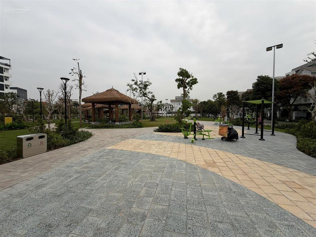 Bán đơn lập nhỏ tulip 3. view vườn hoa to, đẹp nhất khu hồ harmony, 185m, tb, giá bán thỏa thuận