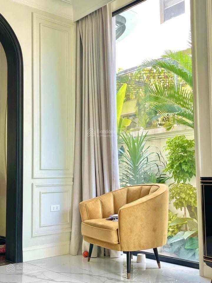 Bán song lập nguyệt quế 2, khu hồ harmony, 182m, thông sàn tầng 1, hoàn thiện đẹp, gần hồ điều hòa.