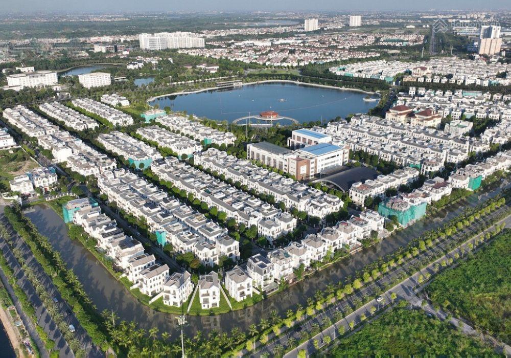 Bán biệt thự đơn lập đông nam mặt hồ vinhomes the harmony 315m2, tulip 1  41.