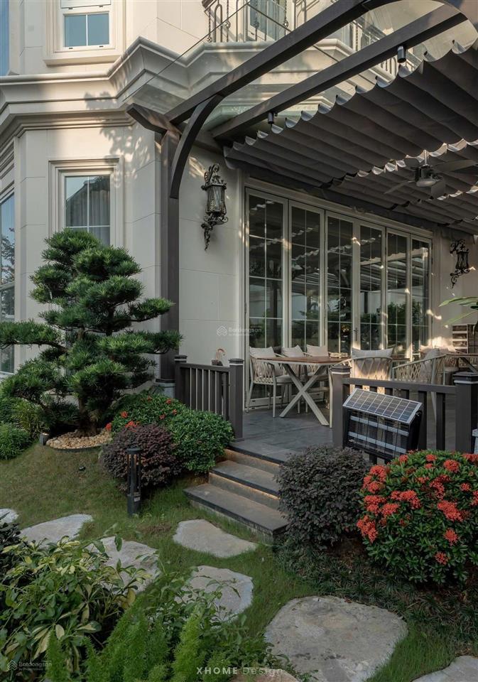 Bán biệt thự đơn lập đông nam mặt hồ vinhomes the harmony 315m2, tulip 1  41.