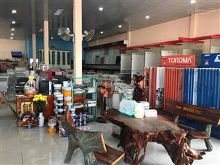 Nhà mặt tiền, gần khu công nghiệp phú thuận, thích hợp kinh doanh mọi ngành nghề.