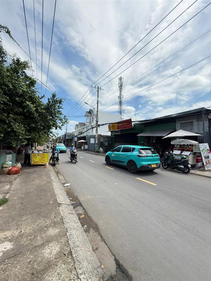 Bán nhà 3 tầng mặt tiền đường vườn lài 5x11,5m giá chỉ 8,5 tỷ