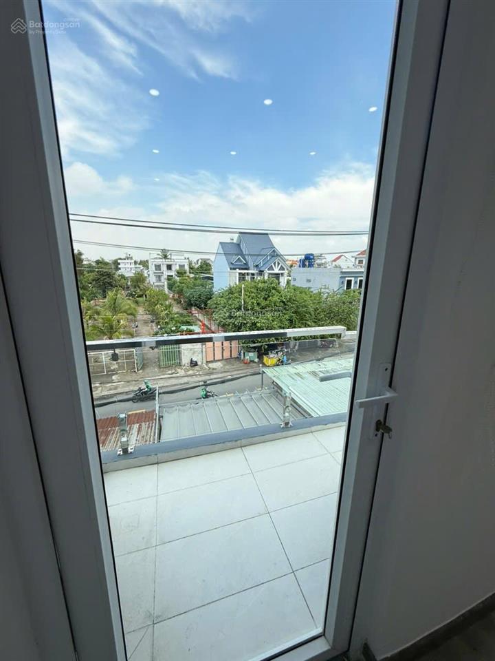 Bán nhà 3 tầng mặt tiền đường vườn lài 5x11,5m giá chỉ 8,5 tỷ