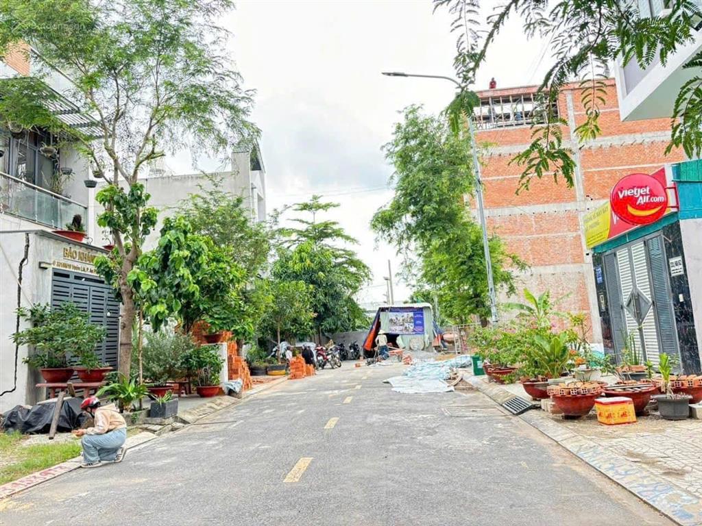 Lô đất 59,7m2 1 sẹc sông sài gòn hẻm 331/68 nhìn qua vạn phúc city siêu đẹp giá chỉ 6,8 tỷ