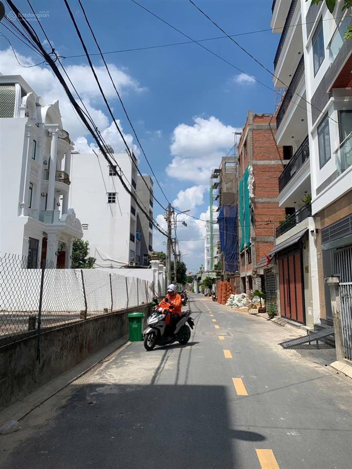 Cần tiền ra lô đất góc 2 mặt tiền hẻm 1 sẹc ngắn đường vườn lài, 22x19m chỉ 17,6 tỷ
