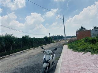 Bán đất đường an phú đông 3 thông ra sông sài gòn, đường 16m có vỉa hè dt 62,8m2 giá 5 tỷ
