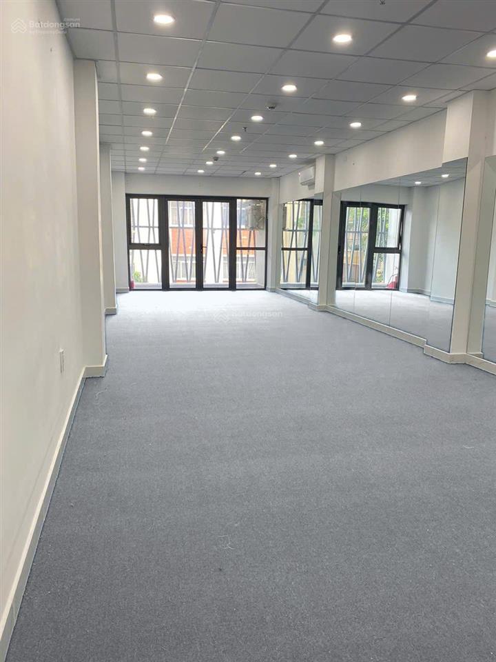 Chính chủ vp trần quốc toản q3, 50m2 chỉ 15tr có ban công