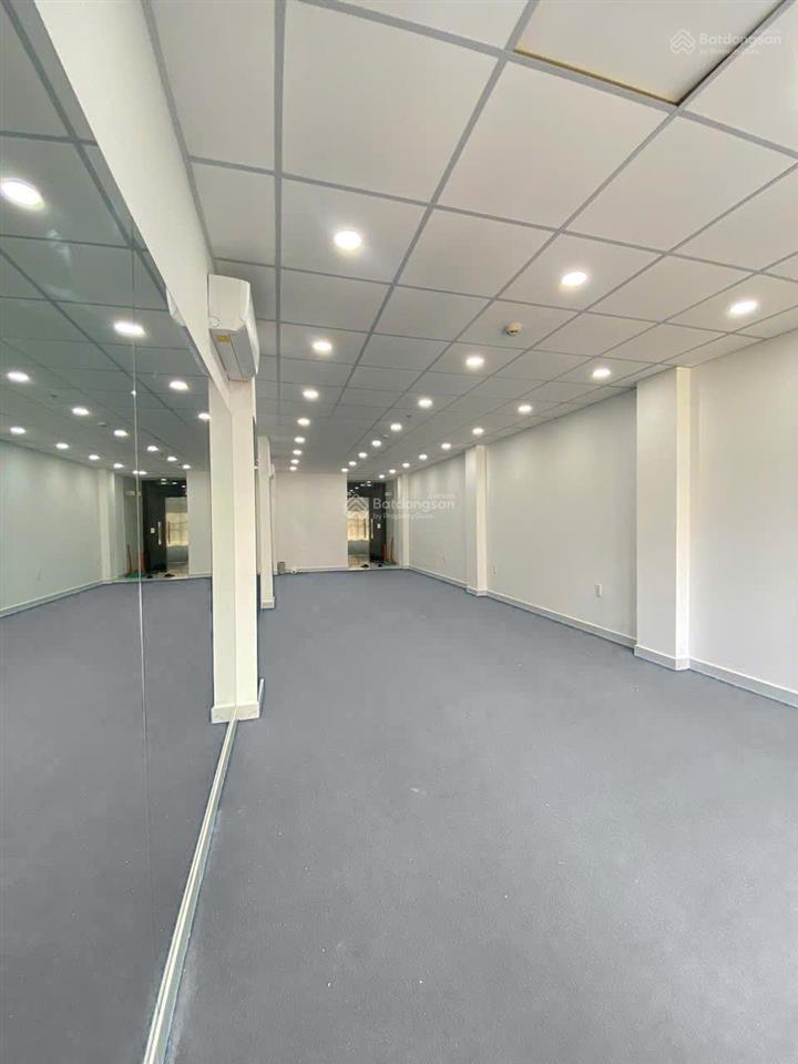 Chính chủ vp trần quốc toản q3, 50m2 chỉ 15tr có ban công