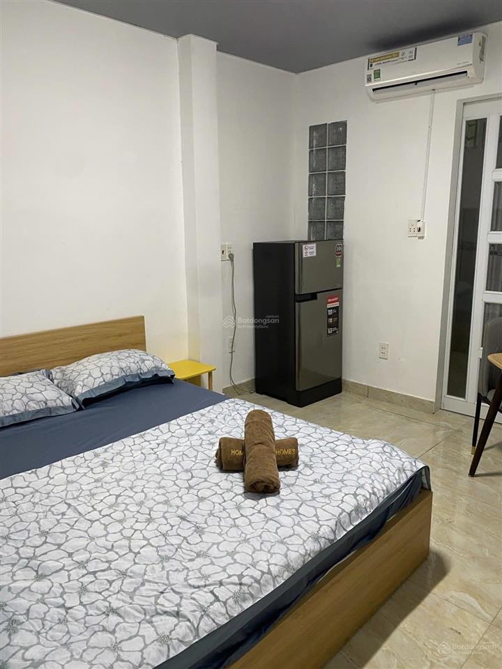 Bán nhà đoàn thị điểm 5pn khép kín, thu 40tr/th, xe hơi vào nhà