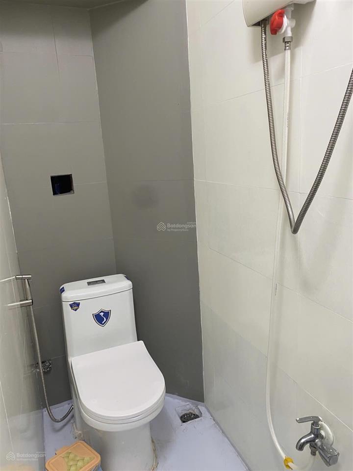 Bán nhà đoàn thị điểm 5pn khép kín, thu 40tr/th, xe hơi vào nhà