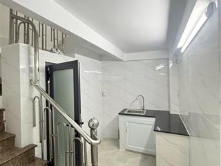 Bán nhà 5 tầng đường ngô quyền, p 5, quận 10