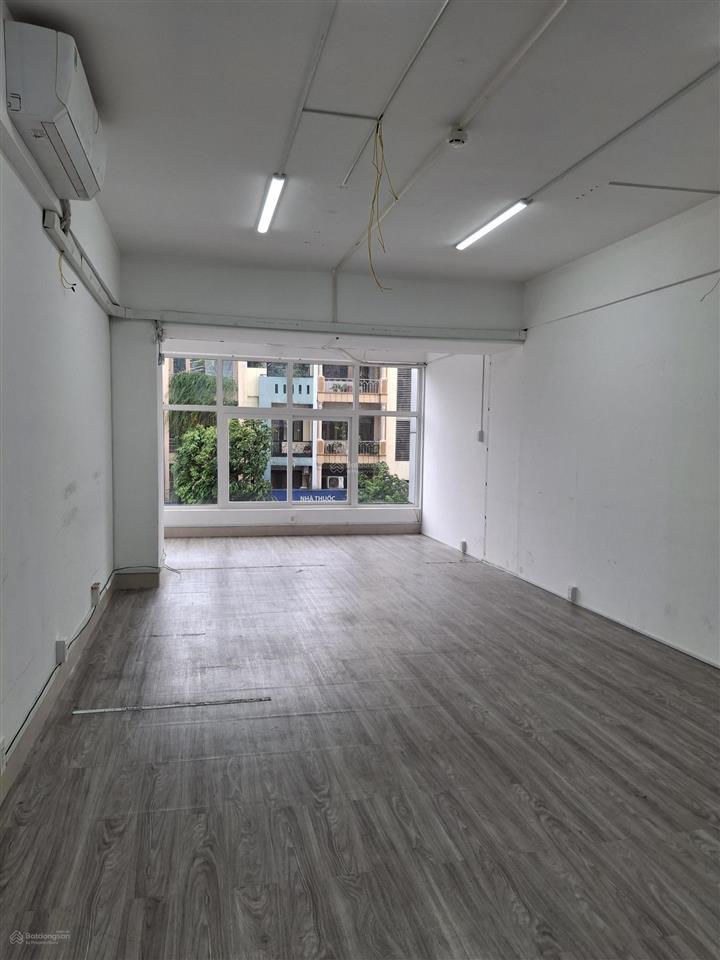Cho thuê văn phòng diện tích từ 140m2 quận 4, phường khánh hội