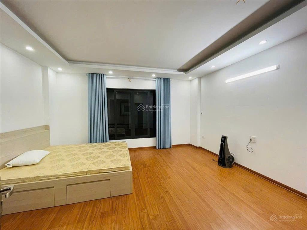 Cho thuê nhà ngõ 87 thiên hiền 50m x5t ô tô đỗ của
