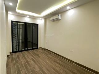 Cho thuê nhà ngõ 149 trung kính 56m2 x 4t ô tô đỗ cửa giá 15tr/th