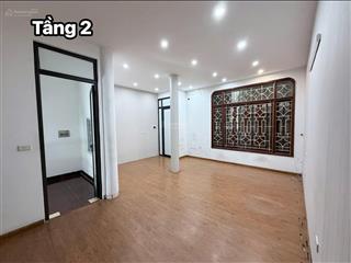 Cho thuê nhà ngõ 133 đốc ngữ 65m2 x 5t giá 13tr/th