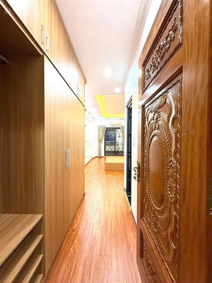 Cho thuê nhà ngõ 54 vũ trọng phụng 45m2 x 6t thang máy