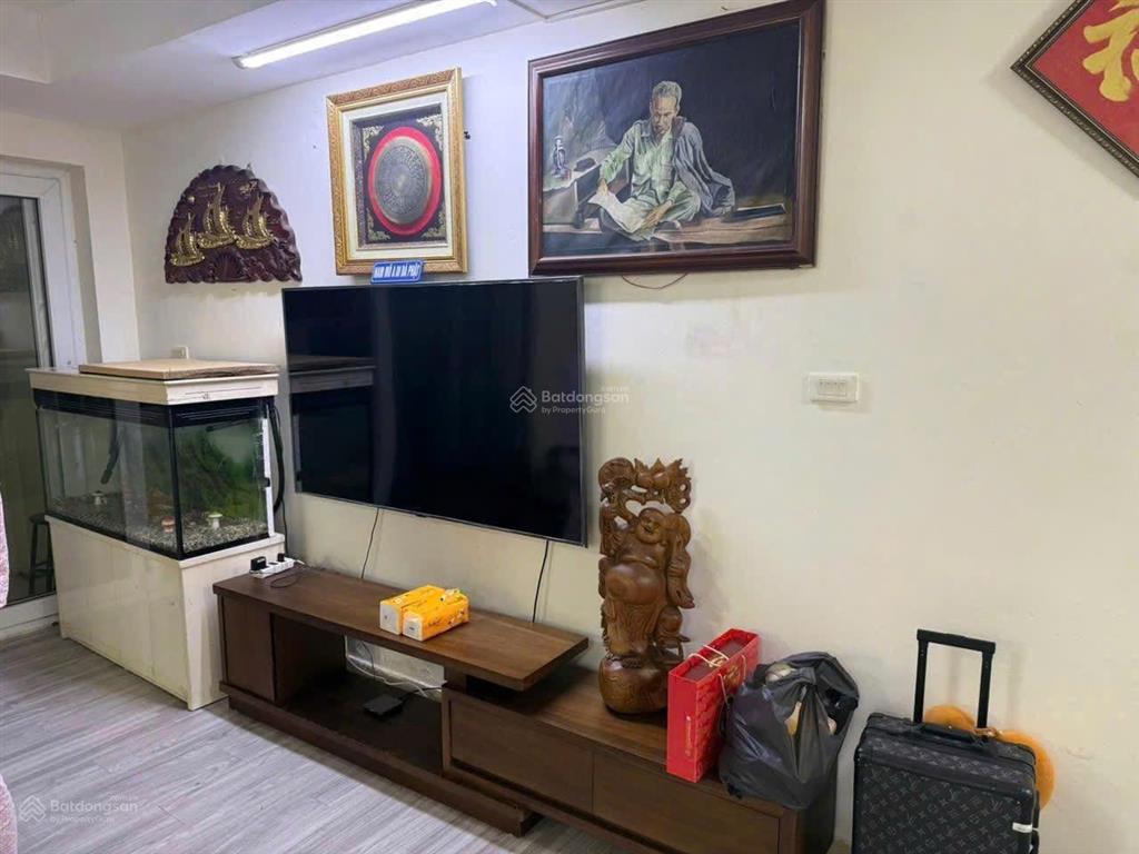 Cho thuê nhà ngõ 58 trần bình 58m2 x5t