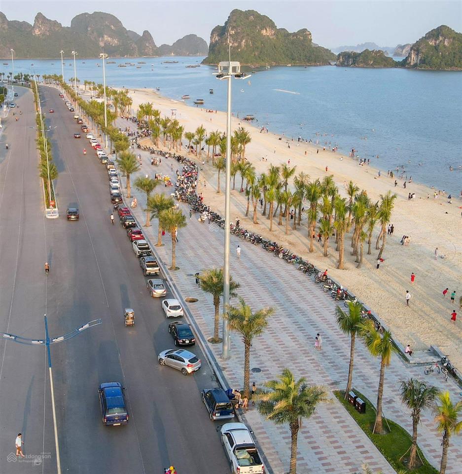 Bán đất tặng nhà biệt thự siêu đẹp tại hạ long  quảng ninh