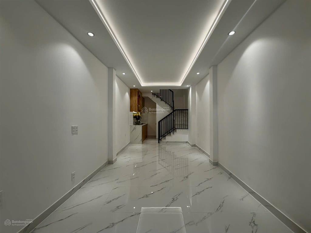 Bán nhà hxh 629/18 nguyễn đình chiểu, phường bàn cờ. cách công viên tốt lý thái tổ 50m