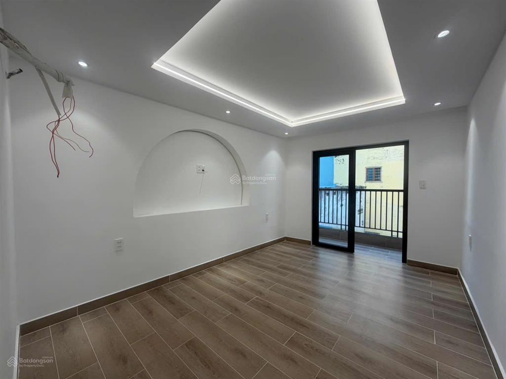 Bán nhà hxh 629/18 nguyễn đình chiểu, phường bàn cờ. cách công viên tốt lý thái tổ 50m