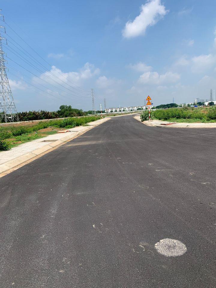 BÁN GẤP ĐẤT DỰ ÁN ĐẠI HỌC QUỐC GIA 245 – LÔ LỚN 18x20M – GIÁ TỐT TP. THỦ ĐỨC