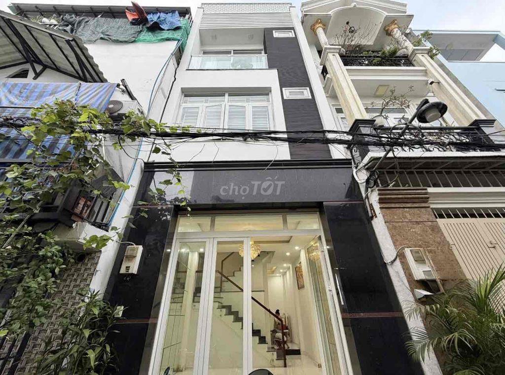 BÁN NHÀ 1trệt , 2 lầu , , sân thượng