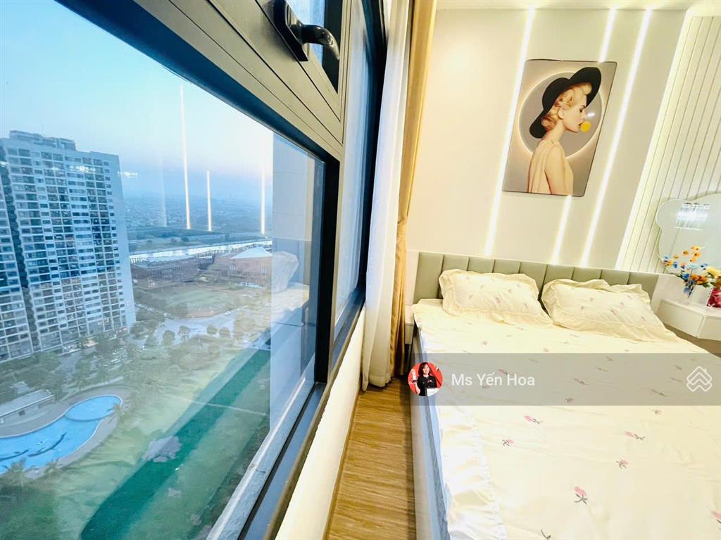 Chính chủ cần bán căn hộ 1n + tòa s2.06 bc tây nam, view siêu thoáng, full nội thất đẹp như ảnh