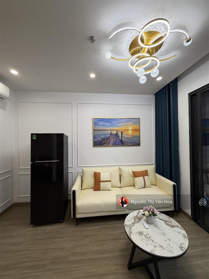 Độc quyền bán căn 1pn+ toà p1 view bể bơi và công viên gia lâm, cam kết ảnh thực, nhà mới, full nt