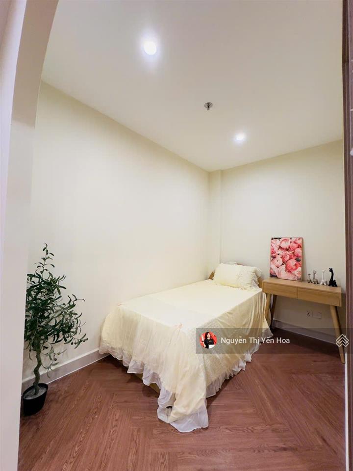 Hiếm 1n + view trực diện biển hồ vinhomes ocean park ban công đông nam full đồ sổ đỏ cầm tay
